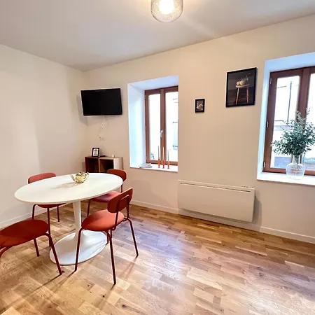 Maison De Avec Garage Au Centre-ville Apartment *